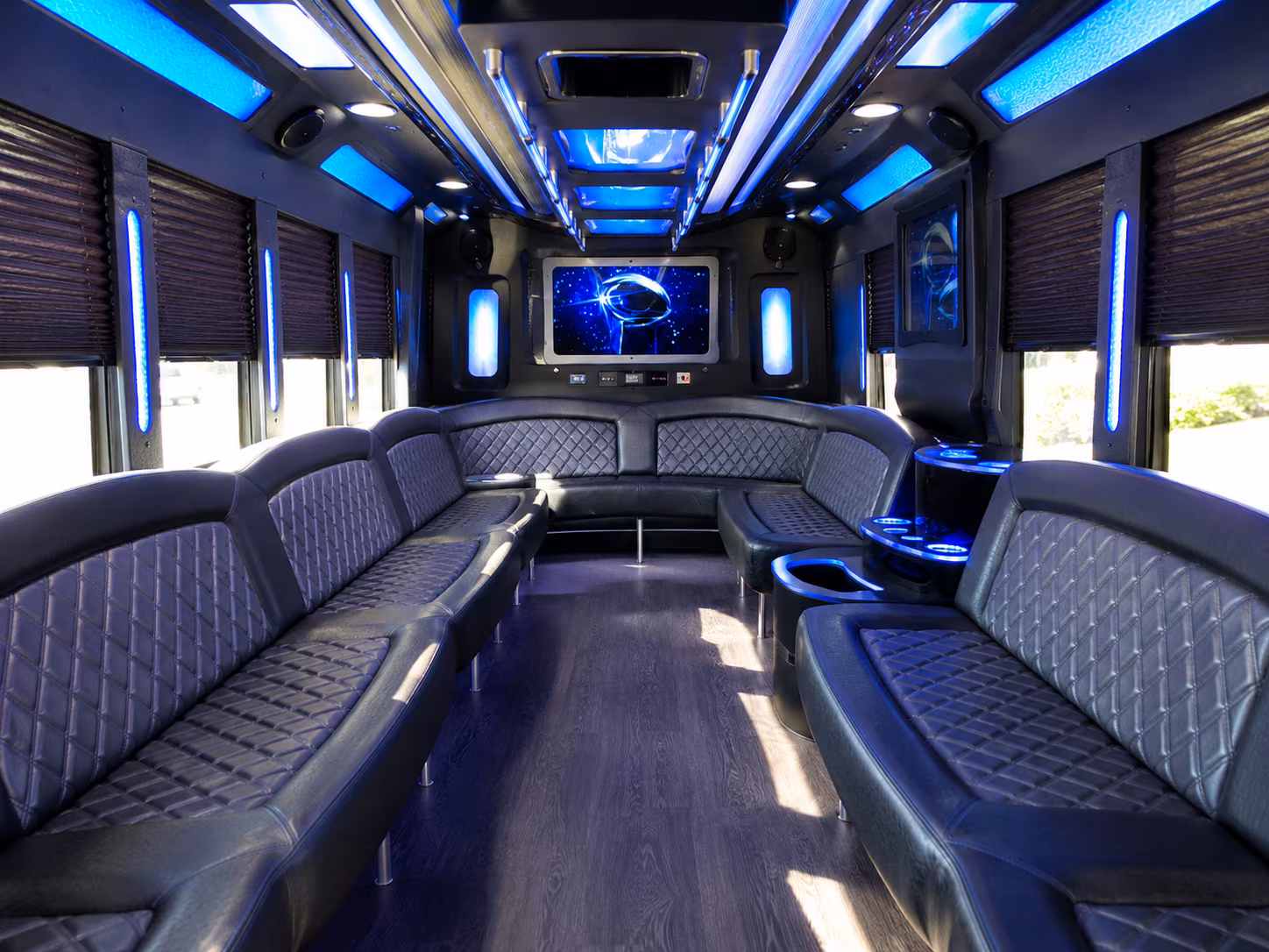 Rent a Bus to Norfolk International Airport to Chesapeake