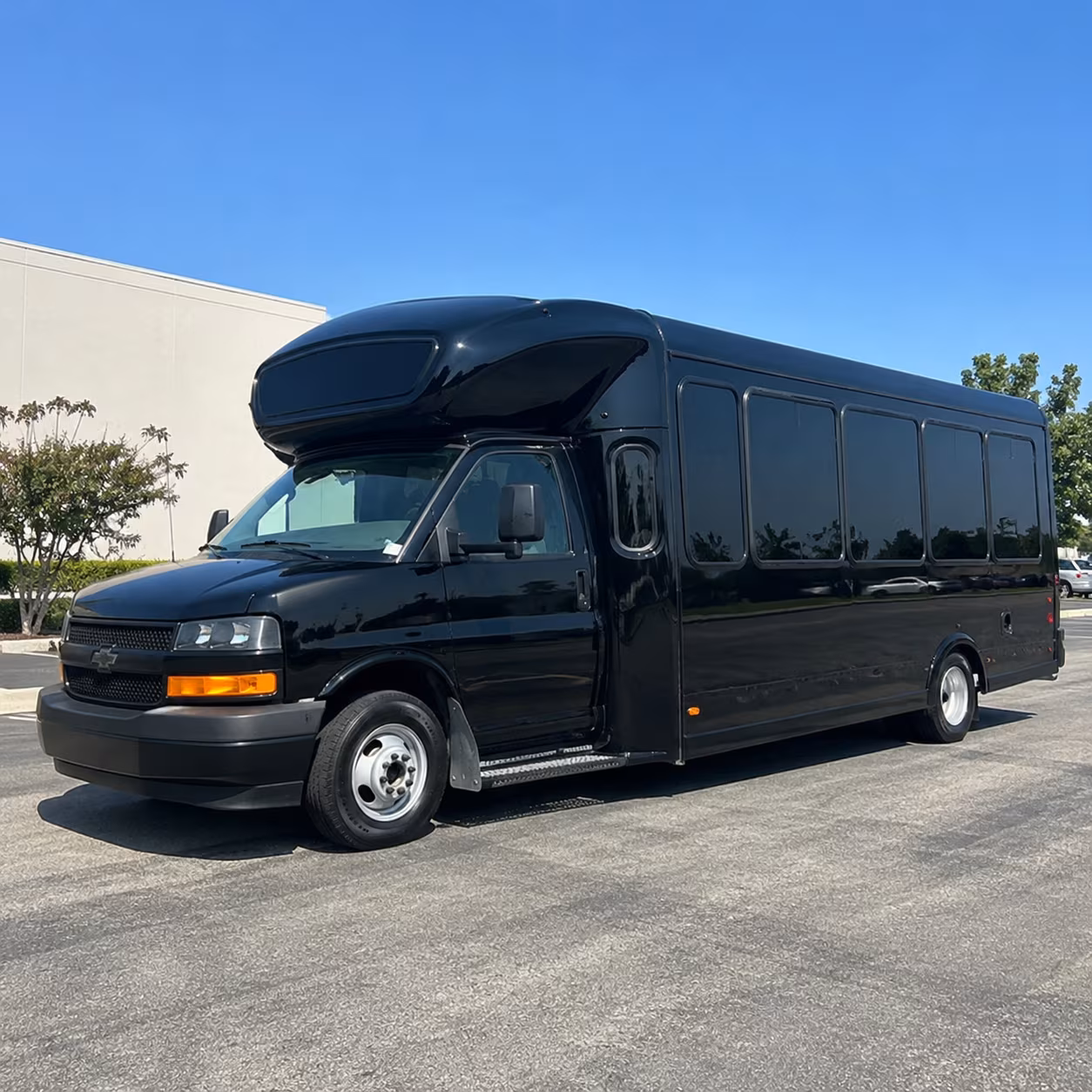 Fayetteville Birthday, Sweet 16, & Quinceañera Party Bus Rentals