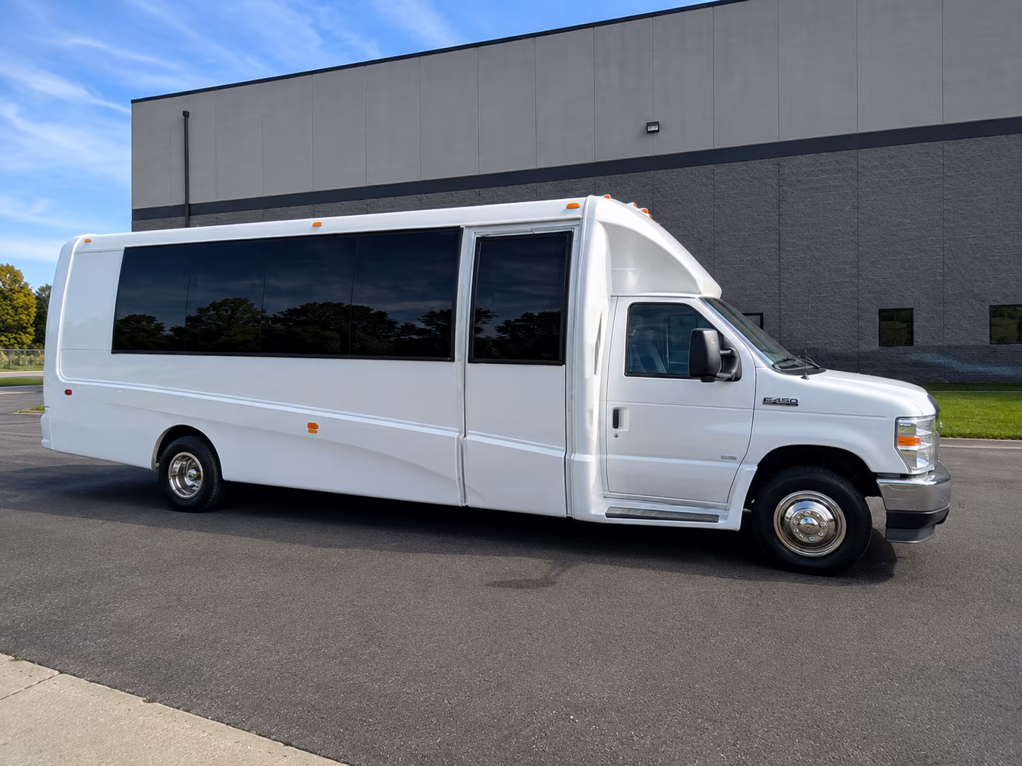 Hampton Airport Shuttles & Transportation