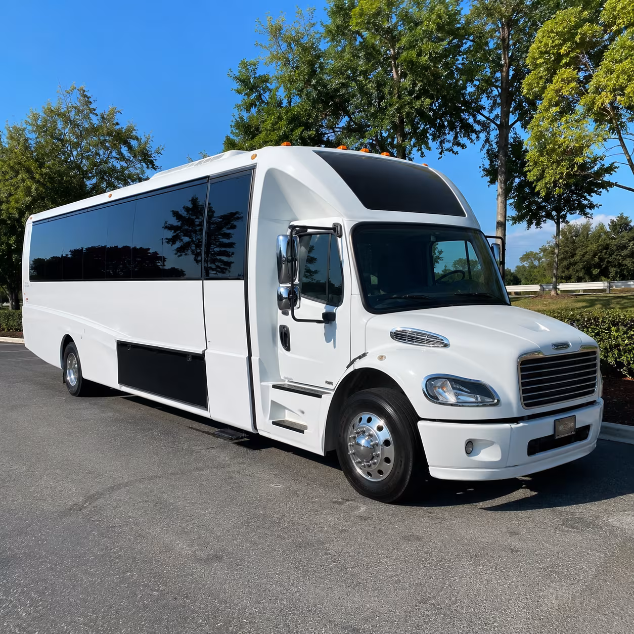 Hampton Birthday, Sweet 16, & Quinceañera Party Bus Rentals