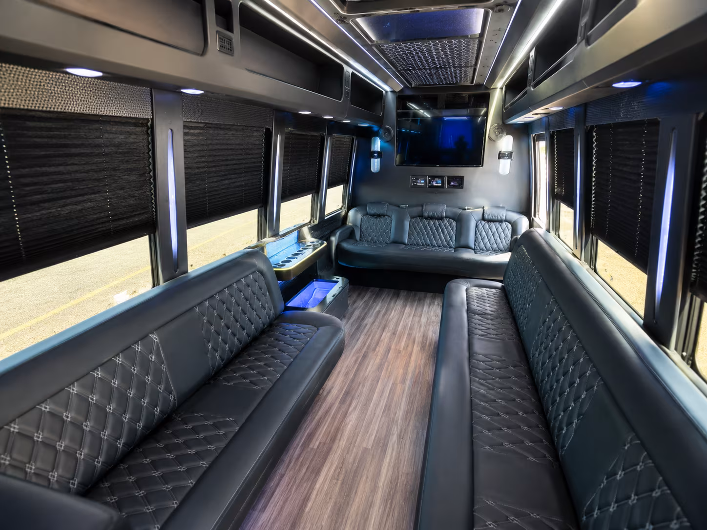 Virginia Beach Homecoming & Prom Party Bus Rentals