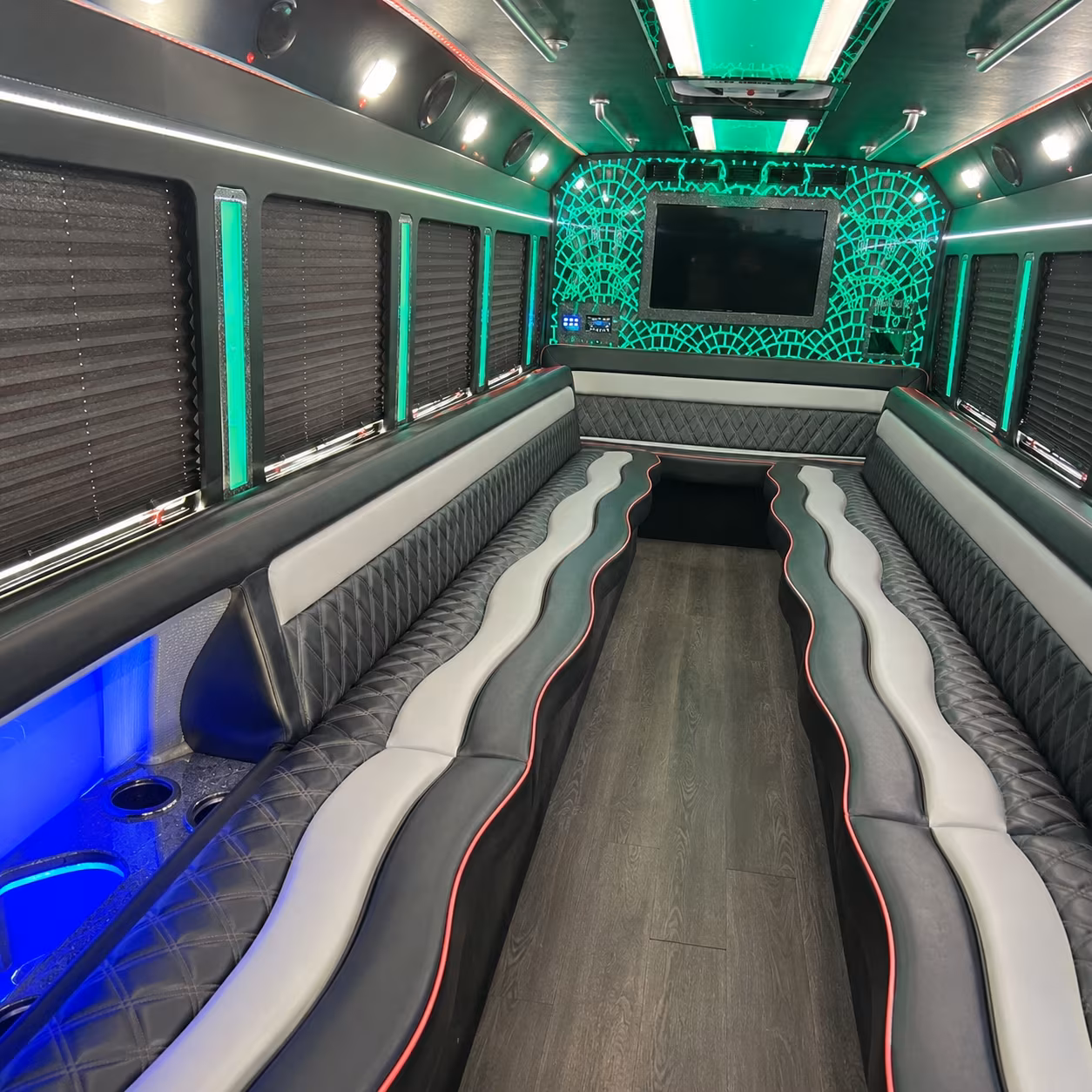 Wilmington Homecoming & Prom Party Bus Rentals